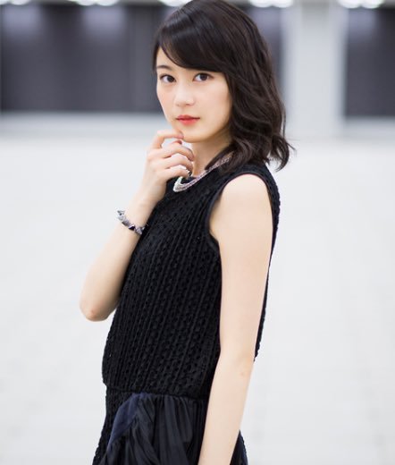 生田絵梨花彼氏バレで休業 ぶりっ子で大学もぼっち 芸能人の気になる疑問を追跡 考察 エンタスタイル