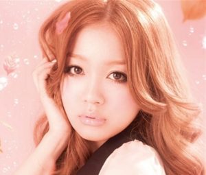 西野カナギャルメイクの下は整形顔 ヒアルロン酸で唇倍増 芸能人の気になる疑問を追跡 考察 エンタスタイル